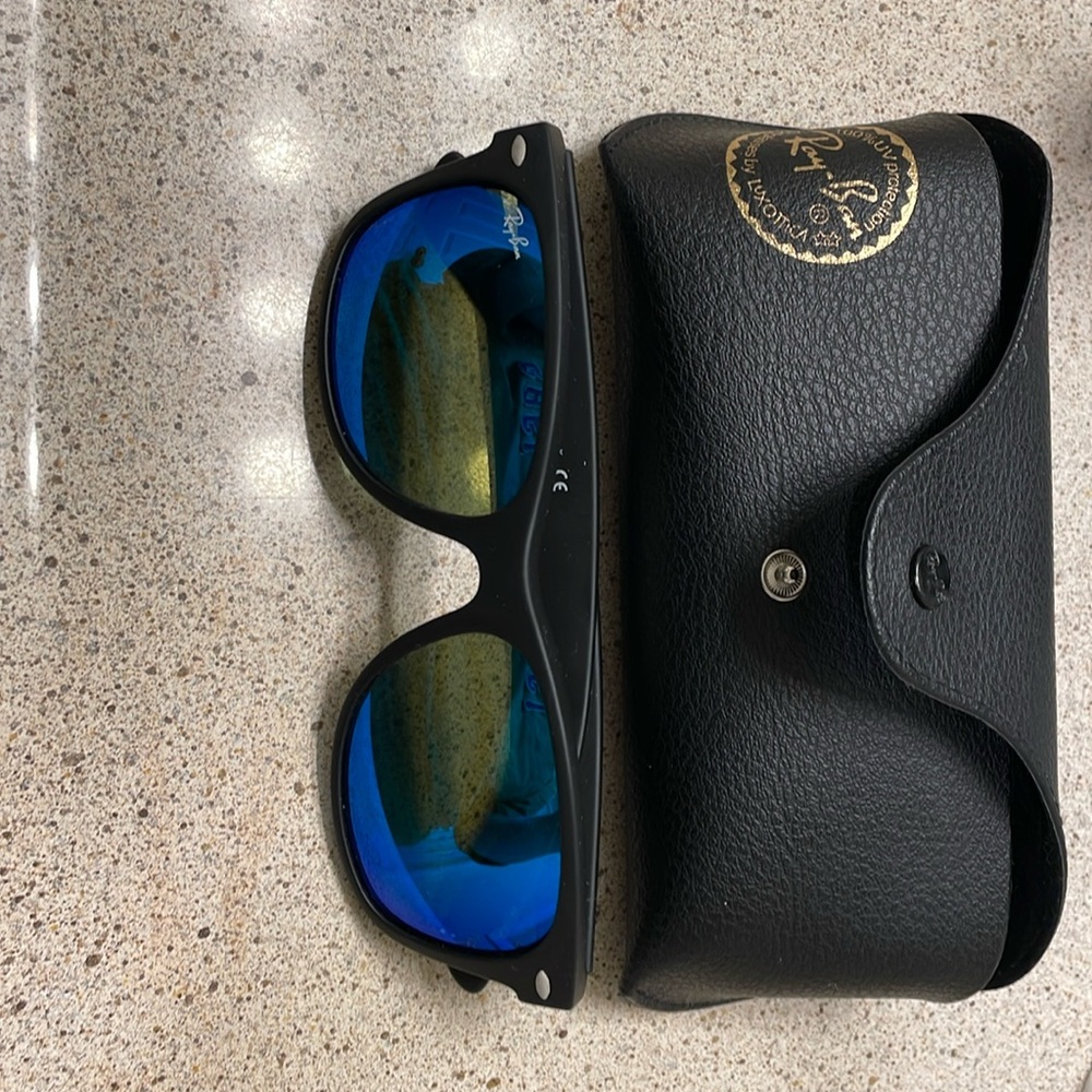 Ray Ban wayfarer sunglasses